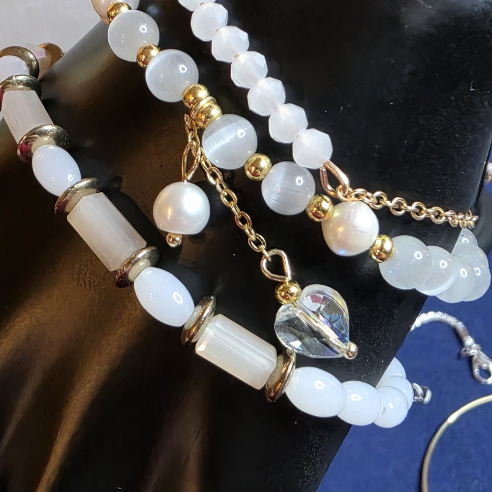 3pc White & Gold Beaded Bracelet Set Crystal Heart Charm Stone Glass Pieces 601 - Picture 4 of 7